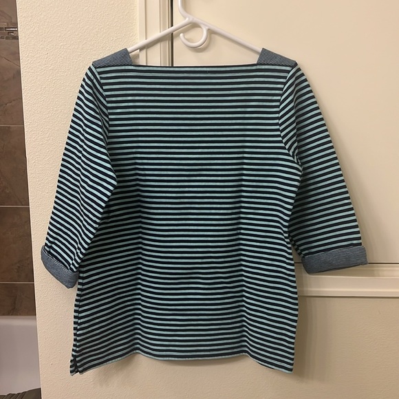Coldwater Creek striped cotton top. Perfect for summer or resort wear. - Picture 2 of 3